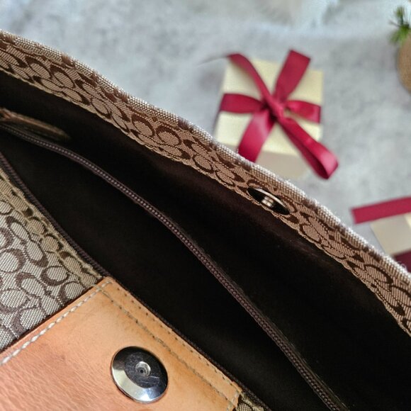 Coach Signature Hudson Commuter Messenger Bag - GUC Tan/Brown - Picture 6 of 11